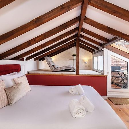 Guestready - Fantastic Rustic Duplex With Terrace Leilighet Lisboa Eksteriør bilde
